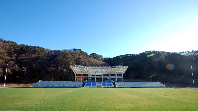 スタジアムメインスタンド