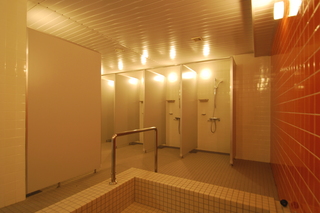 シャワールーム