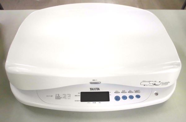 デジタル乳児体重計（写真.jpg）
