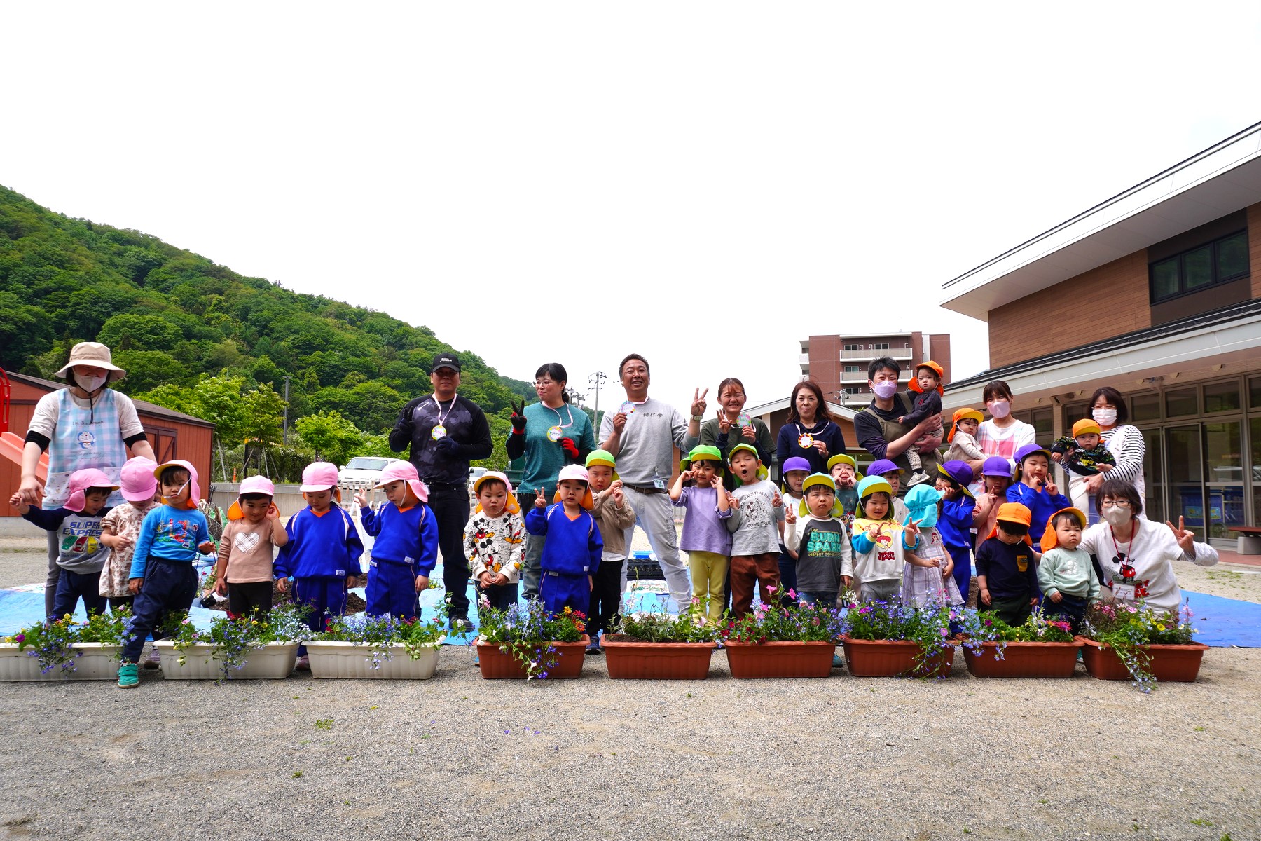 植栽活動集合写真